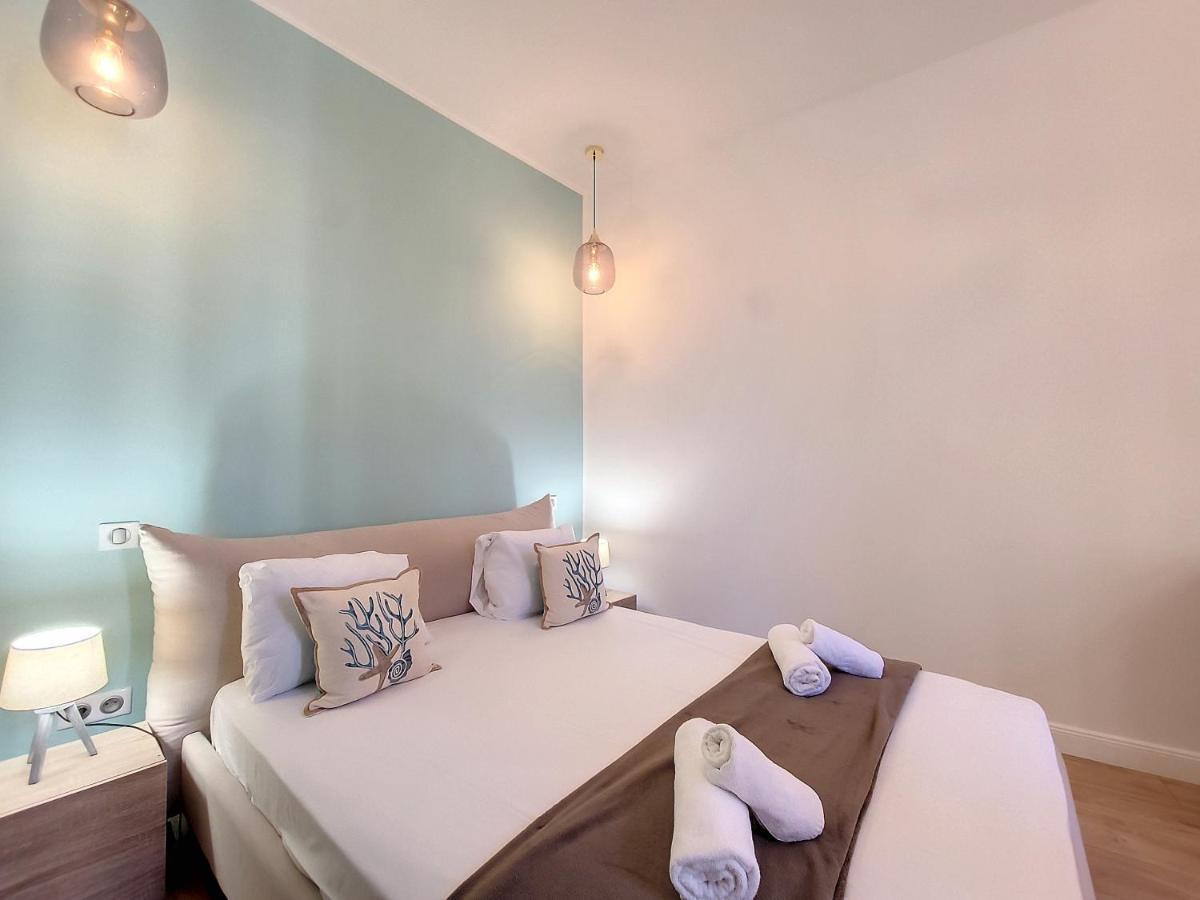 Appartamento Nestor&jeeves - Le Pierlas - Place Garibaldi - Very Close Old Town *